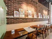 Tifa Gelato seating from left Midlothian VA