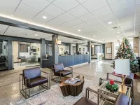 Virginia National Bank Lobby Overview