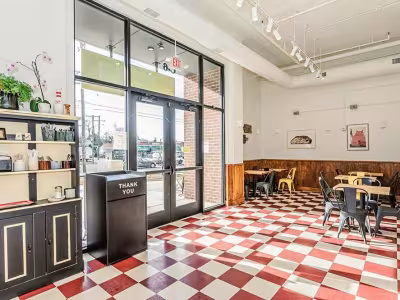 Janet's Cafe counter